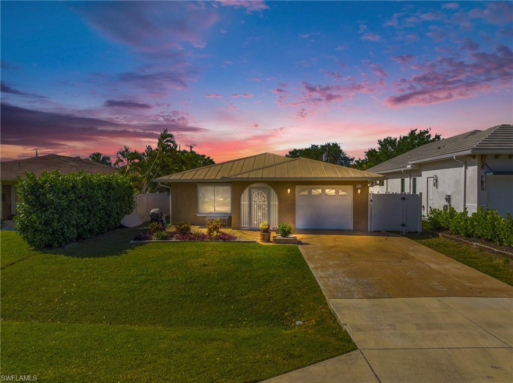 NAPLES PARK - Residential