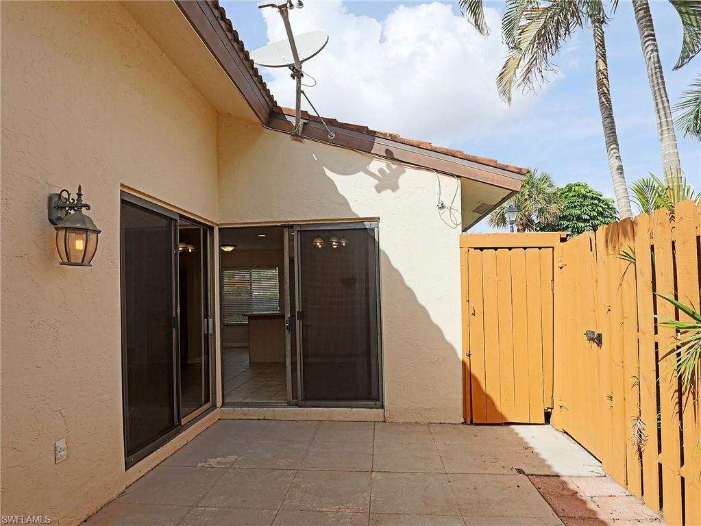 HAMLET - Residential Lease