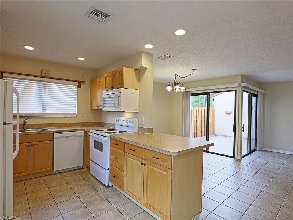 HAMLET - Residential Lease