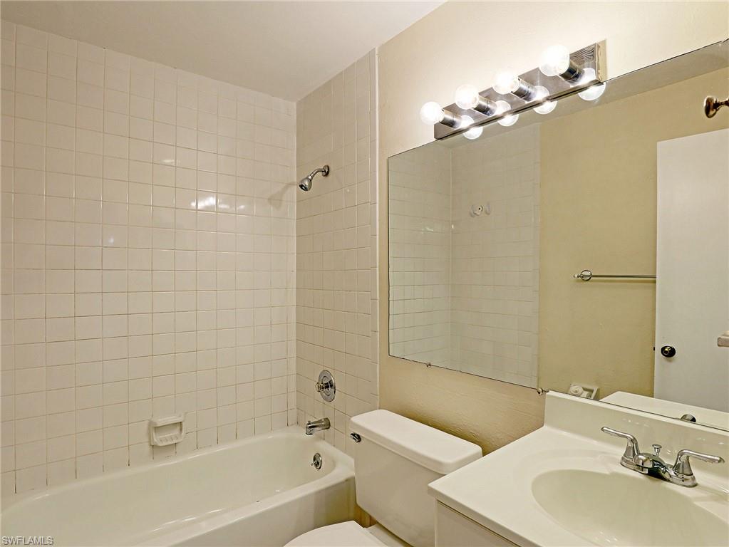 HAMLET - Residential Lease