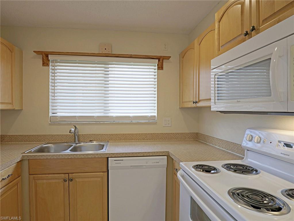 HAMLET - Residential Lease