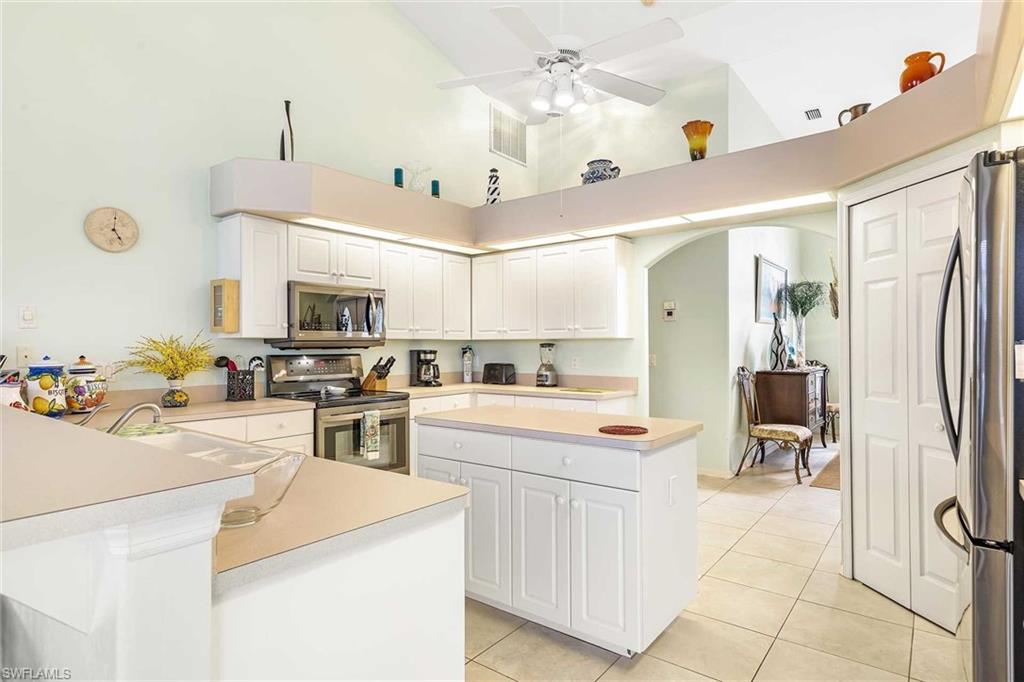 CAPE CORAL - Residential Lease