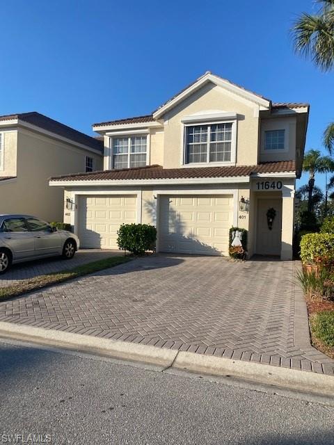 SABAL POINTE - Residential