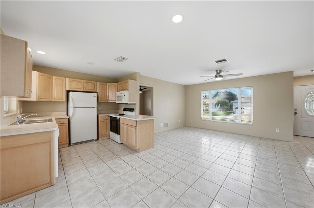 CHARLOTTE PARK - Residential