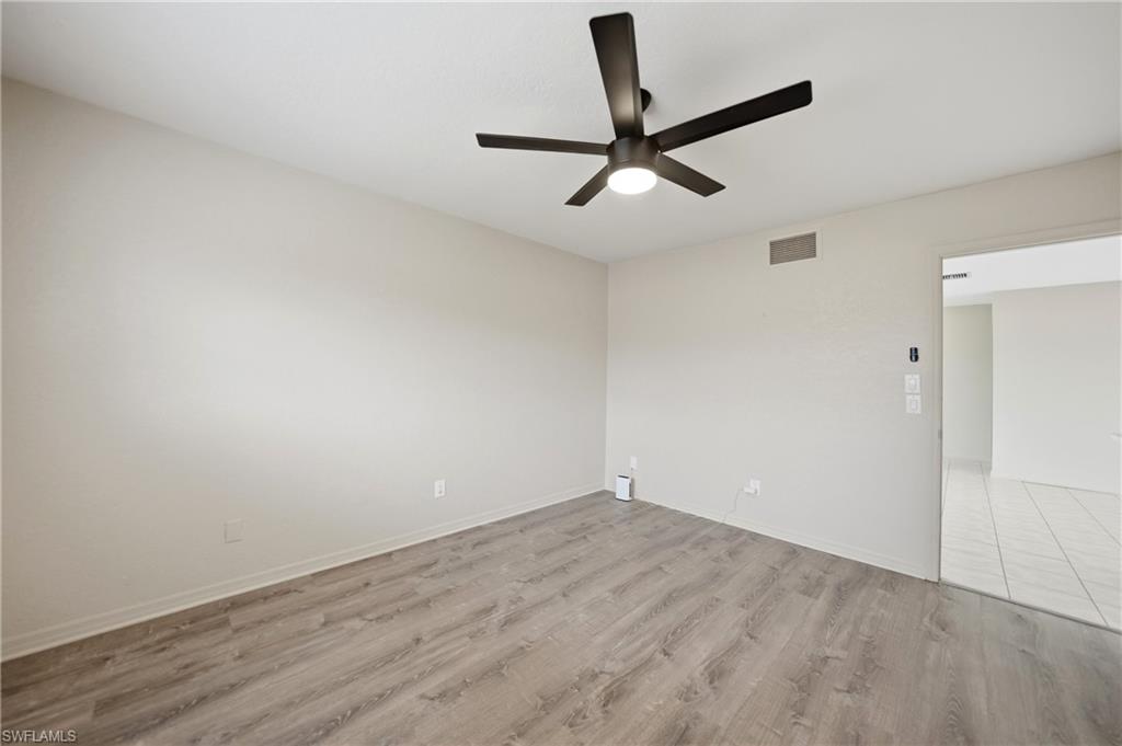 CHARLOTTE PARK - Residential