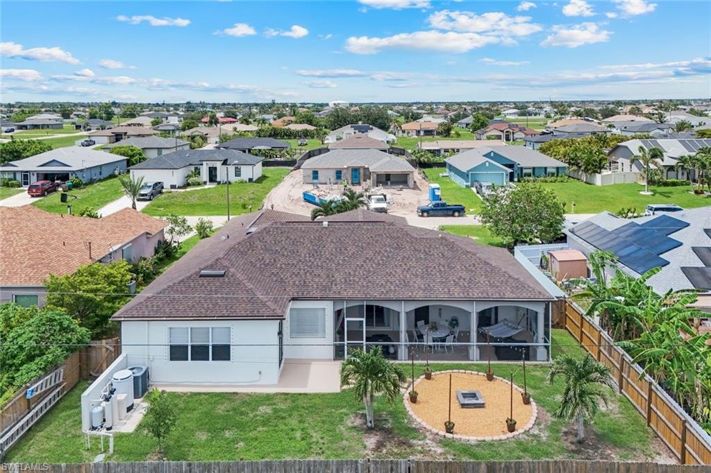 CAPE CORAL - Residential