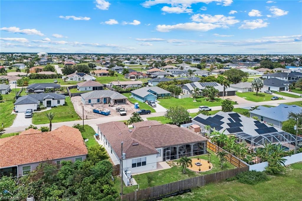 CAPE CORAL - Residential