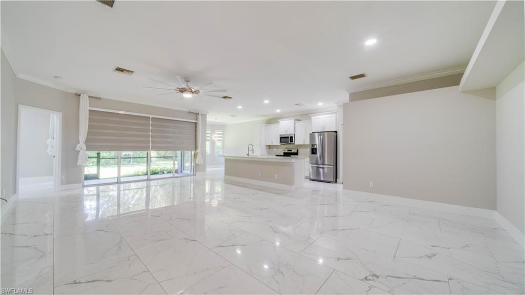 STONEYBROOK - Residential