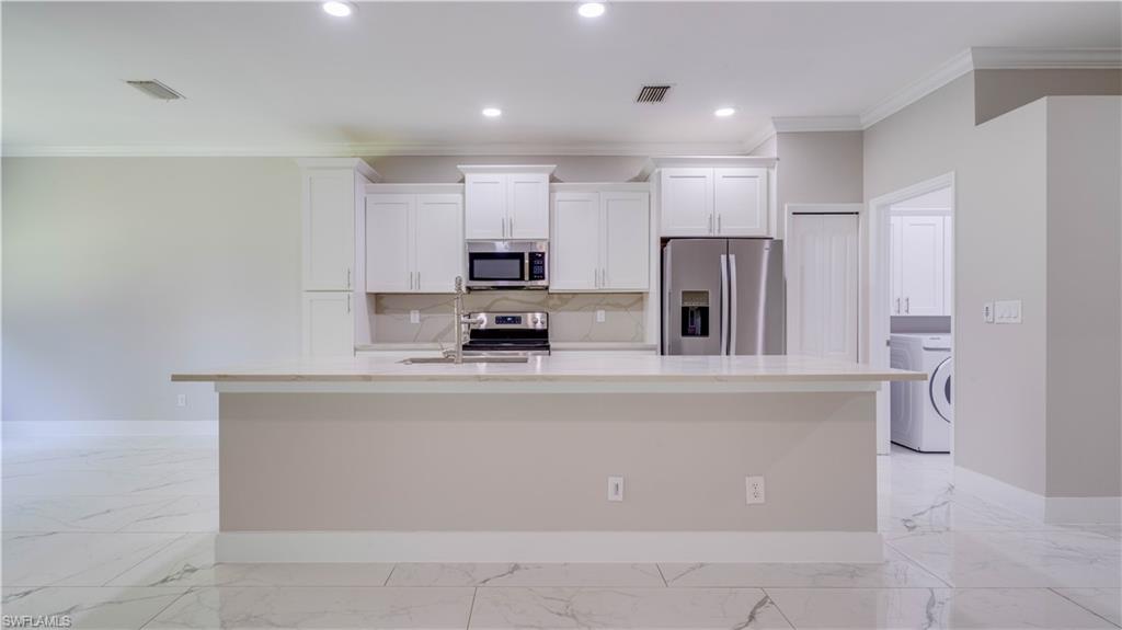 STONEYBROOK - Residential