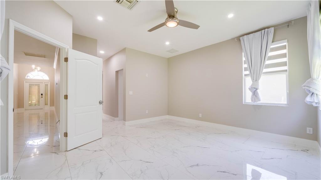 STONEYBROOK - Residential