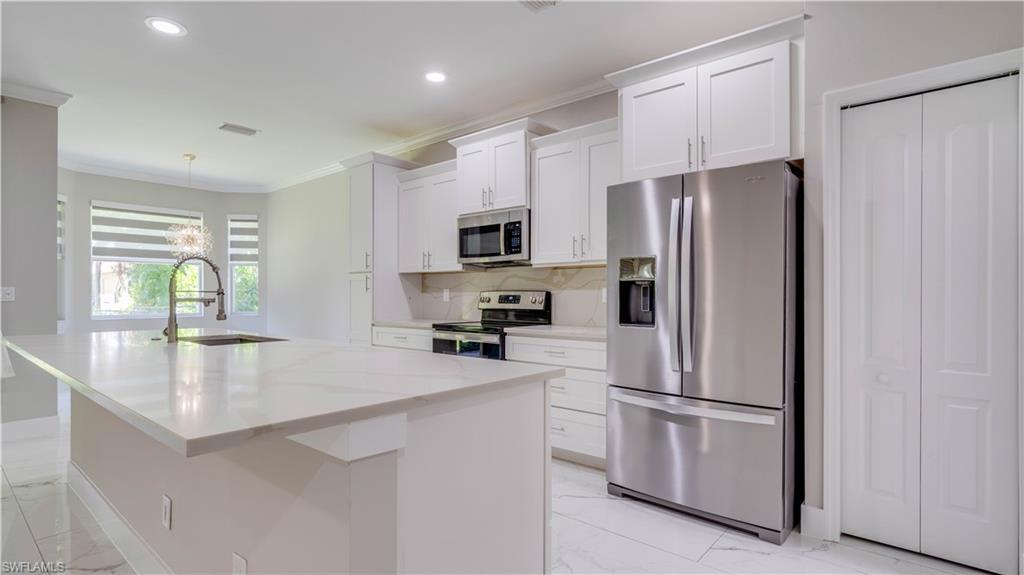 STONEYBROOK - Residential
