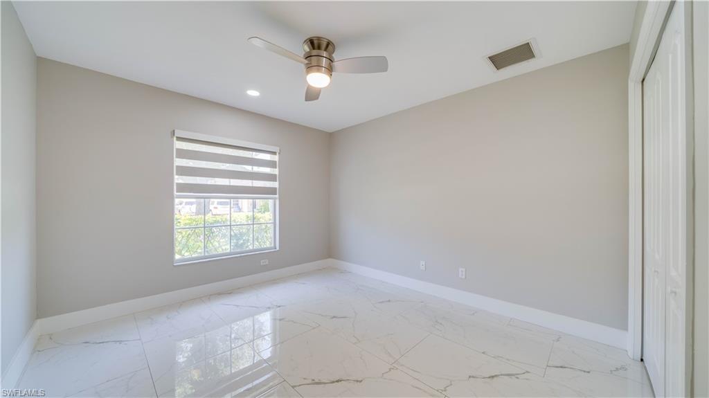 STONEYBROOK - Residential