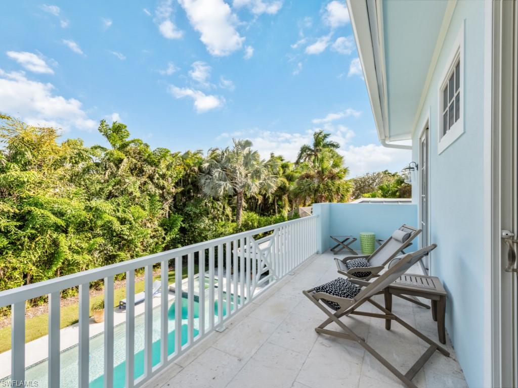 PARK SHORE - Residential