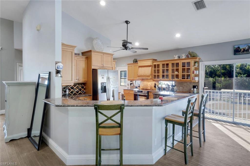 SUN COAST ACRES - Residential