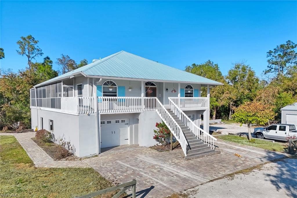 SUN COAST ACRES - Residential