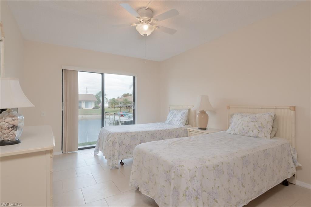 WATERS EDGE OF CAPE CORAL CONDOMINIUM - Residential
