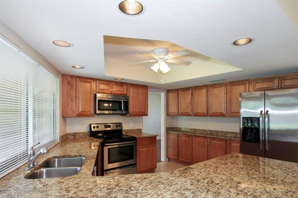 WILLOUGHBY ACRES - Residential