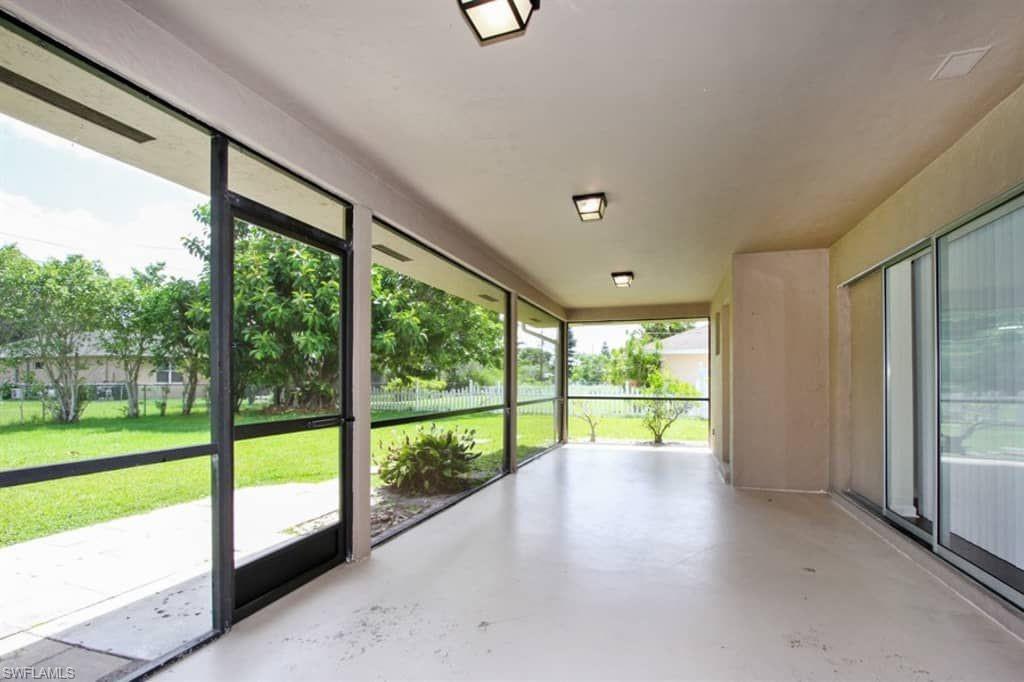WILLOUGHBY ACRES - Residential