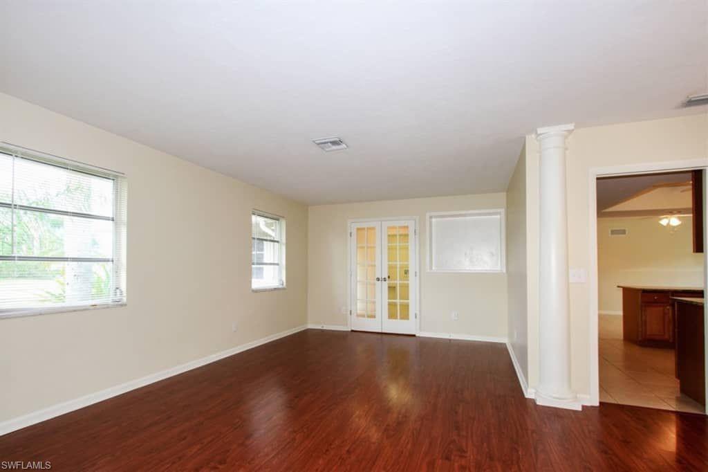 WILLOUGHBY ACRES - Residential