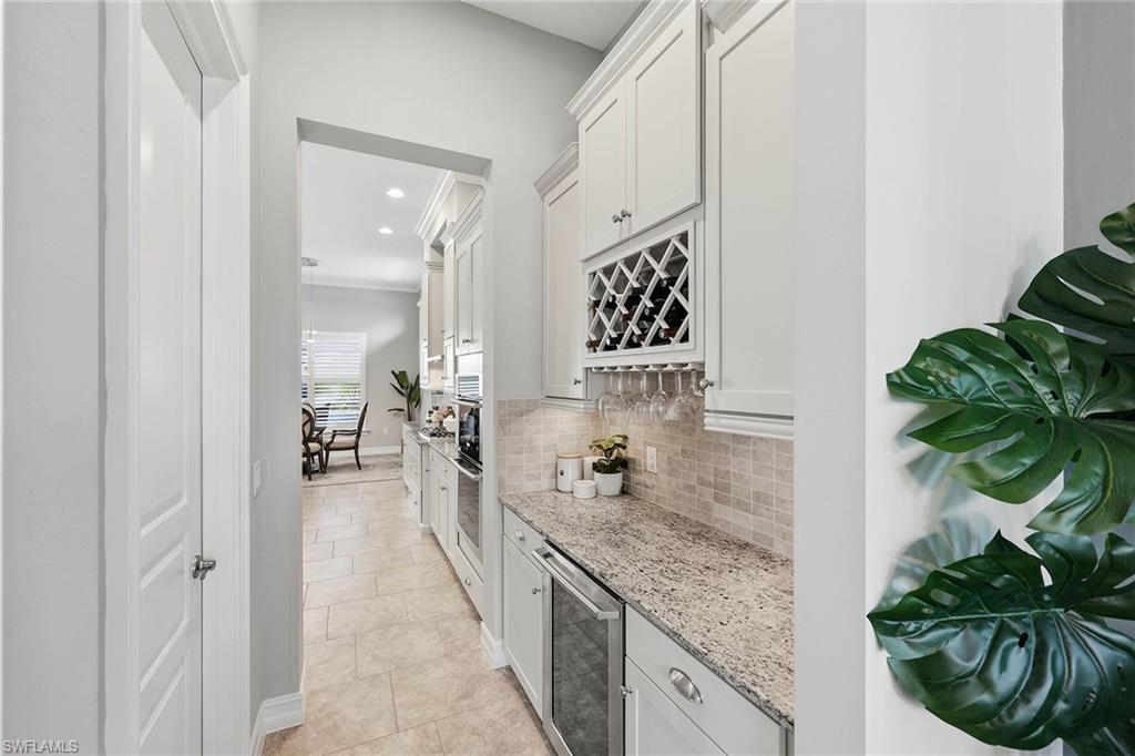 LAGOMAR - Residential Lease