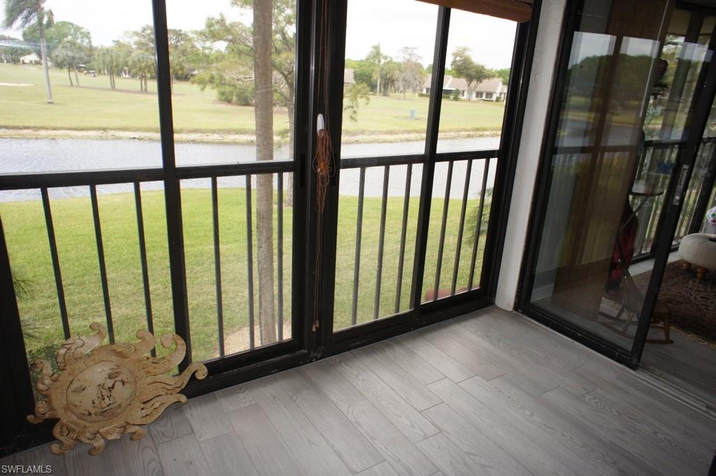 SEVEN LAKES - Residential