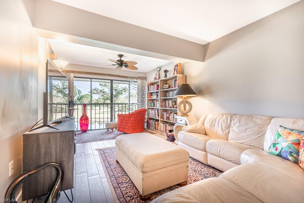 SEVEN LAKES - Residential