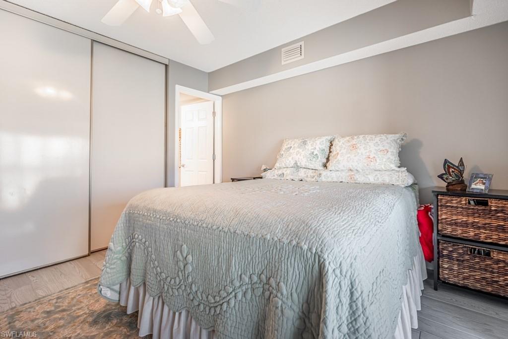 SEVEN LAKES - Residential