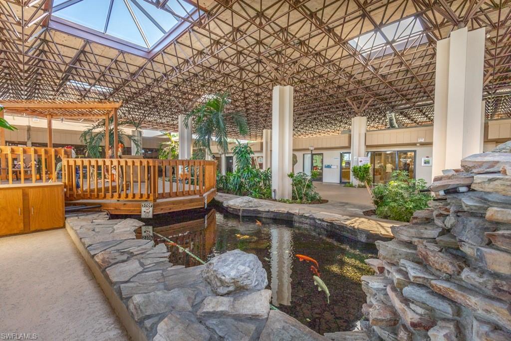 SEVEN LAKES - Residential