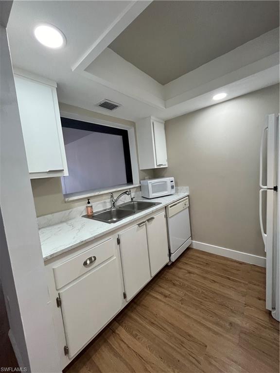 WINDSOR WEST - Residential