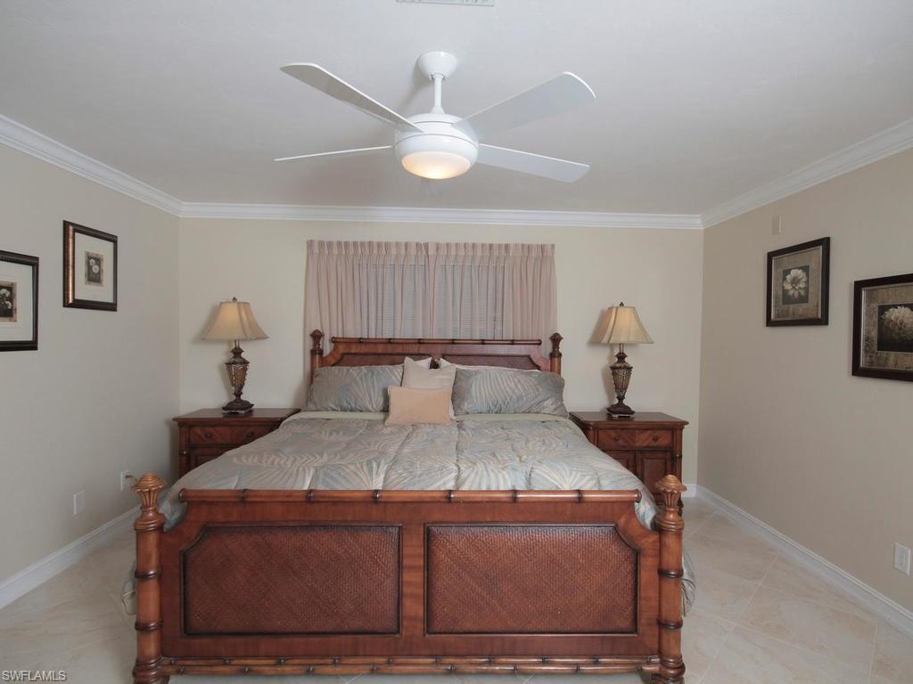 NAPLES PARK - Residential