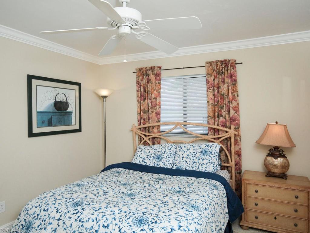 NAPLES PARK - Residential