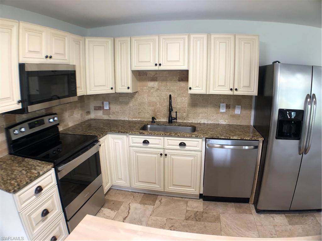 CYPRESS LAKE ESTATES - Residential