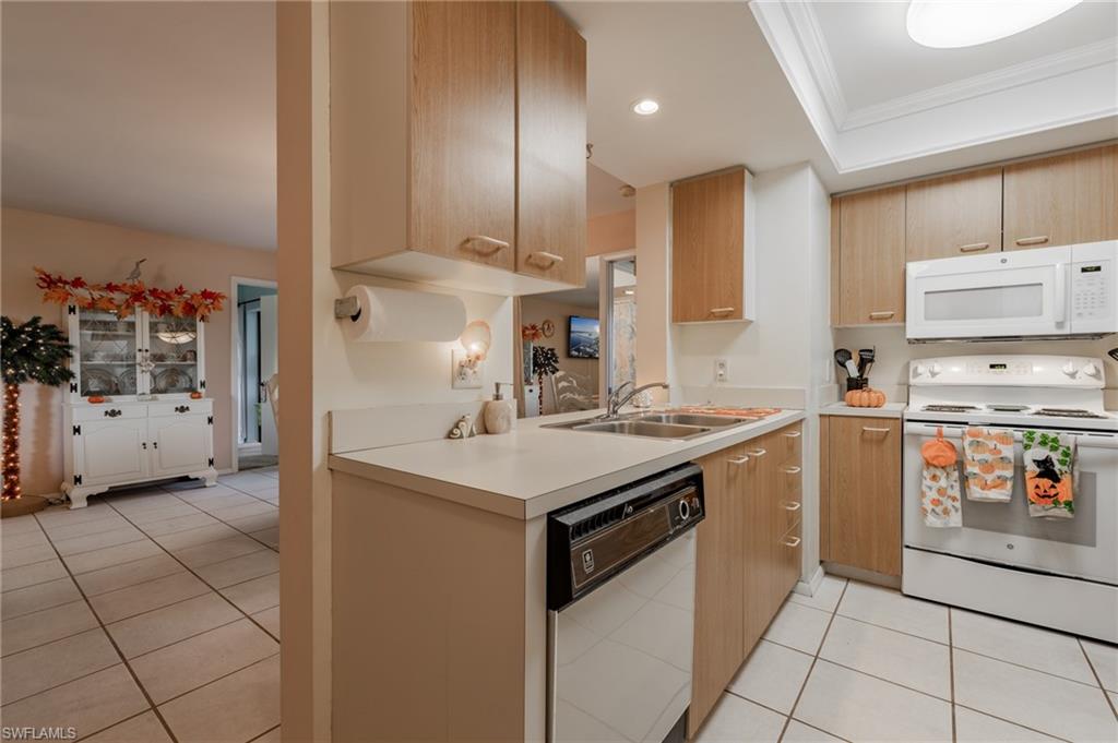 TERRACE CONDO VILLAGE - Residential