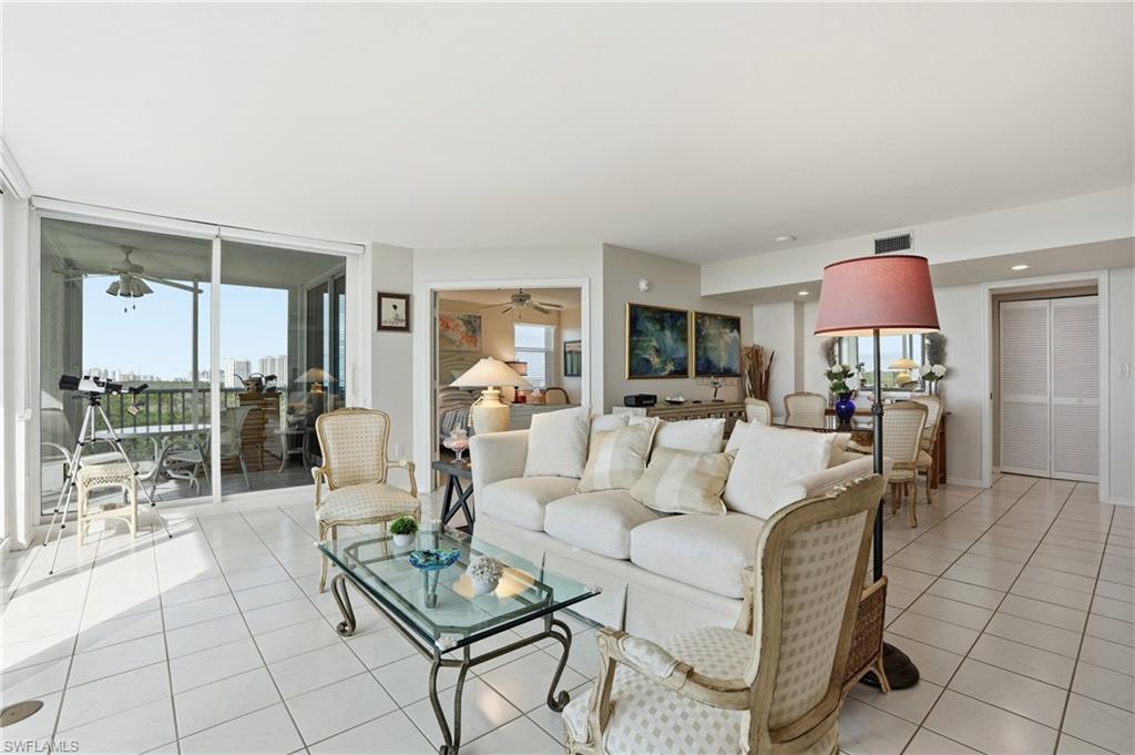 ST MAARTEN - Residential Lease