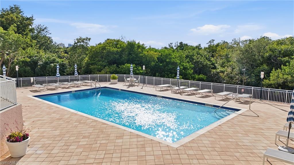 ST MAARTEN - Residential Lease