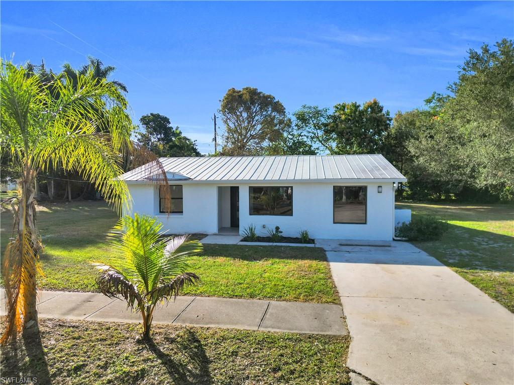 FORT MYERS - Residential