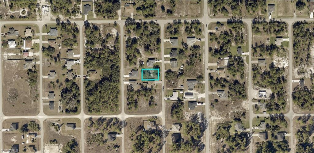 LEHIGH ACRES - Land