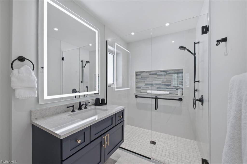 BEACON HOUSE - Residential