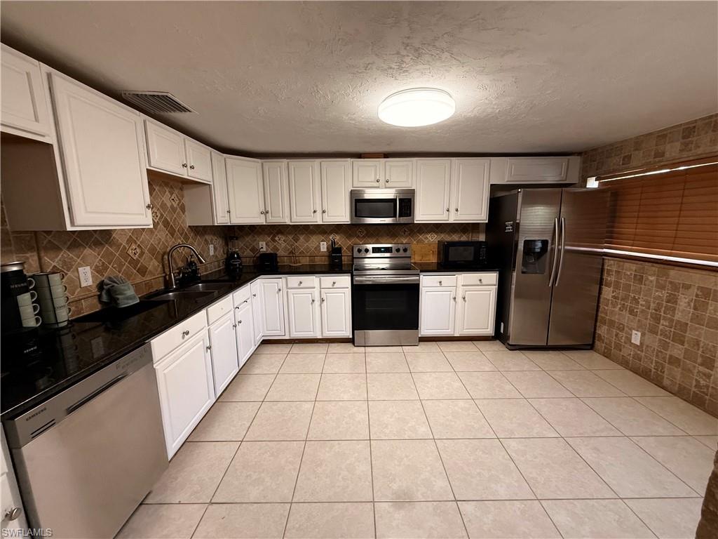 POINCIANA - Residential Lease