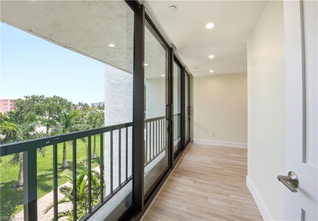 ADMIRALTY POINT - Residential