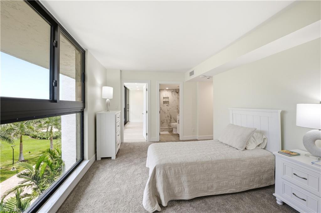 ADMIRALTY POINT - Residential