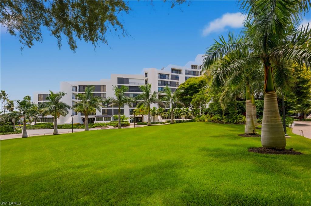ADMIRALTY POINT - Residential