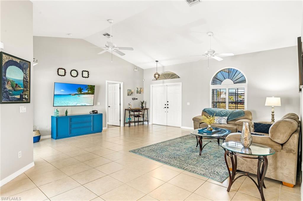 CAPE CORAL - Residential Lease