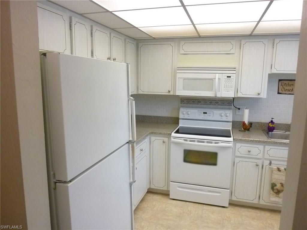 CYPRESS LAKES MANOR NORTH - Residential