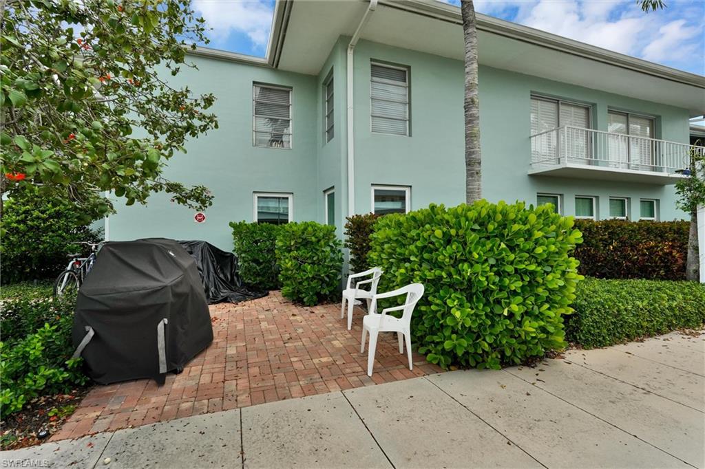 EVERGLADES CLUB - Residential