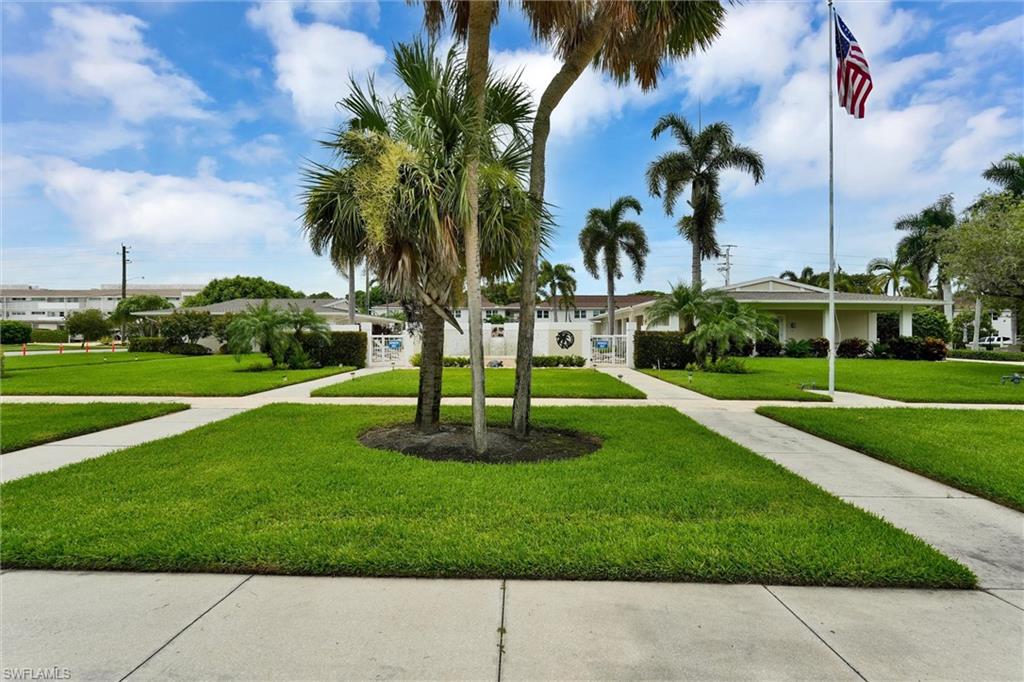 EVERGLADES CLUB - Residential