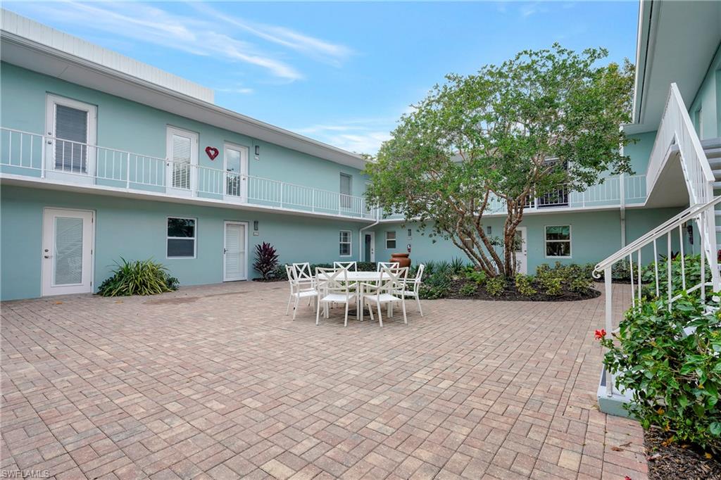 EVERGLADES CLUB - Residential