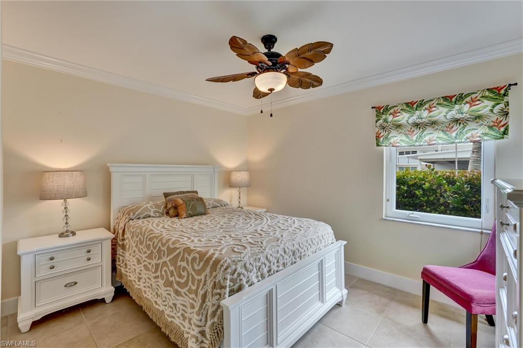 EVERGLADES CLUB - Residential