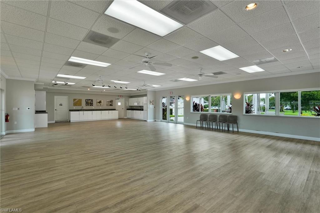 EVERGLADES CLUB - Residential