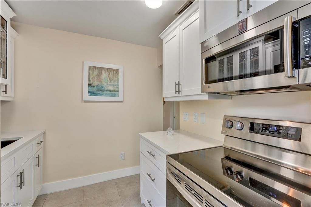 EVERGLADES CLUB - Residential
